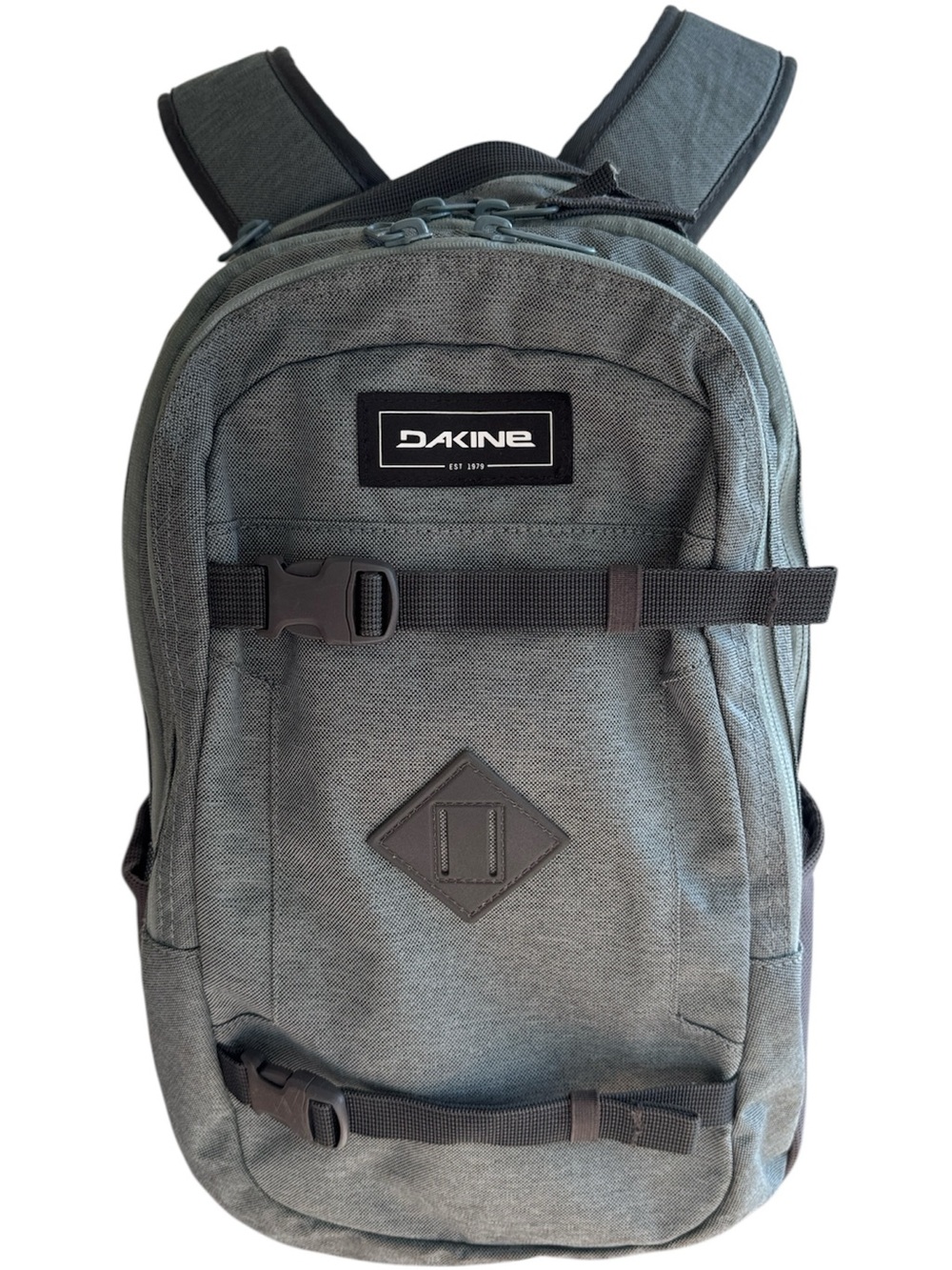 Dakine URBN Mission 18L Backpack Grey Heather Skateboard Carry Daypack gropcore